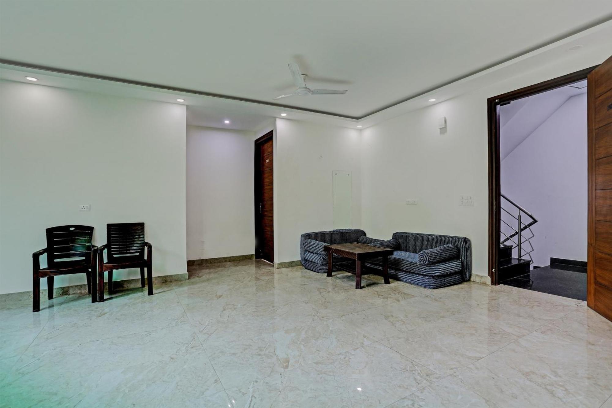 Hotel O Vikrant Residency 古尔冈 外观 照片